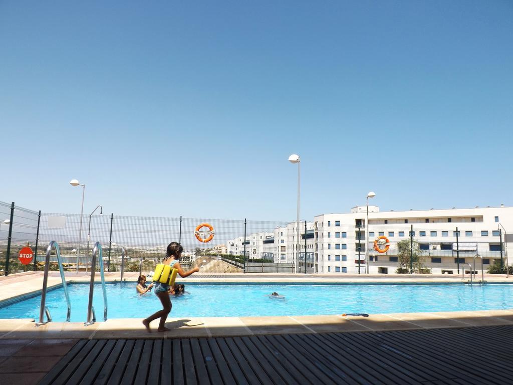 Duplex En Garrucha Con Parking Apartment Стая снимка